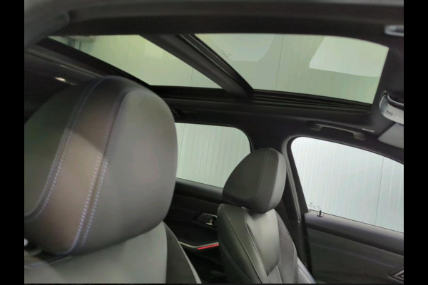 BMW 3 Serie Touring 318i Executive Edition | M-Pakket | Panoramadak | NL-Auto BMW 3 Serie Touring 318i Executive Edition | M-Pakket | Panoramadak | NL-Auto