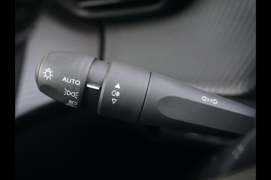 Peugeot e-208 EV Allure Pack 50 kWh Afn. Trekhaak | Soh 96%