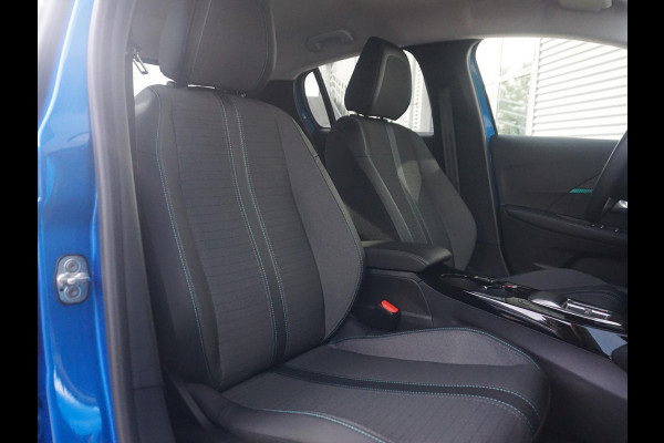 Peugeot e-208 EV Allure Pack 50 kWh Afn. Trekhaak | Soh 96%