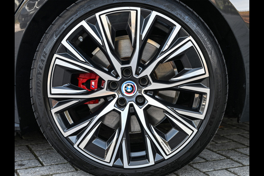 BMW i4 M50 GRAN COUPE HIGH EXECUTIVE 84 kWh 544 PK| M-SPORT PRO | COMFORT ACCESS | CARBON-PAKKET | MEMORY SEATS | LEDER | STUURWIELVERW
