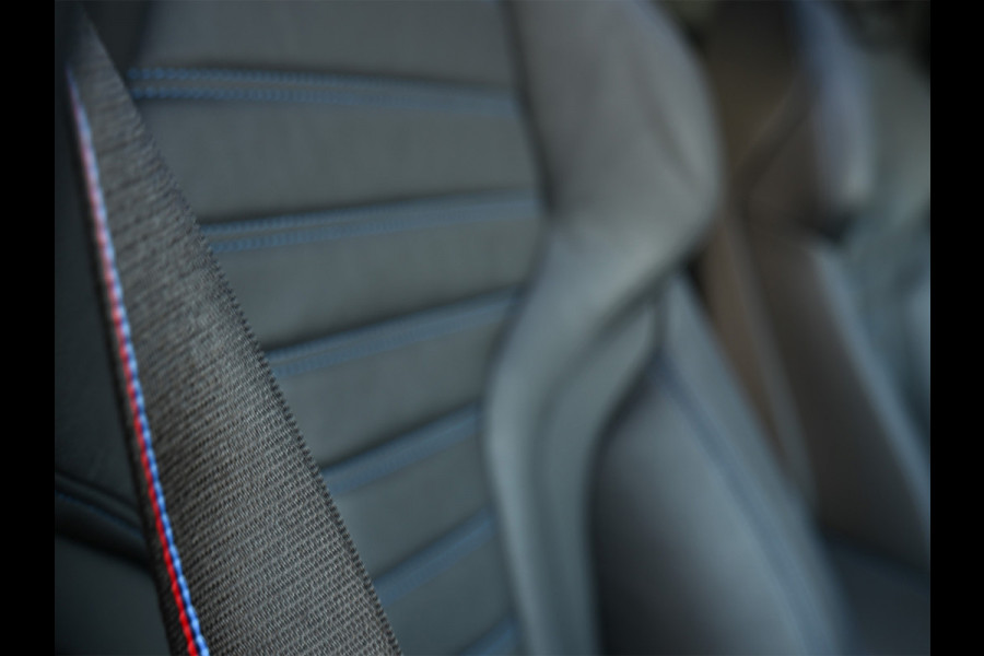 BMW i4 M50 GRAN COUPE HIGH EXECUTIVE 84 kWh 544 PK| M-SPORT PRO | COMFORT ACCESS | CARBON-PAKKET | MEMORY SEATS | LEDER | STUURWIELVERW