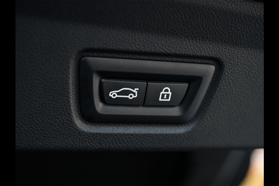 BMW i4 M50 GRAN COUPE HIGH EXECUTIVE 84 kWh 544 PK| M-SPORT PRO | COMFORT ACCESS | CARBON-PAKKET | MEMORY SEATS | LEDER | STUURWIELVERW