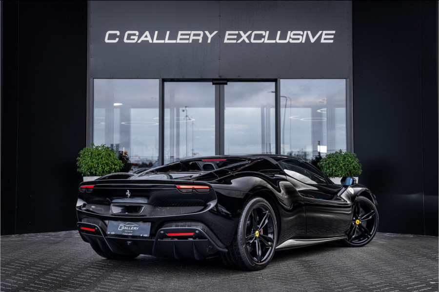 Ferrari 296 GTS 3.0 V6 - Daytona Racing Seats | Lift  | Passenger Display | Carbon | JBL