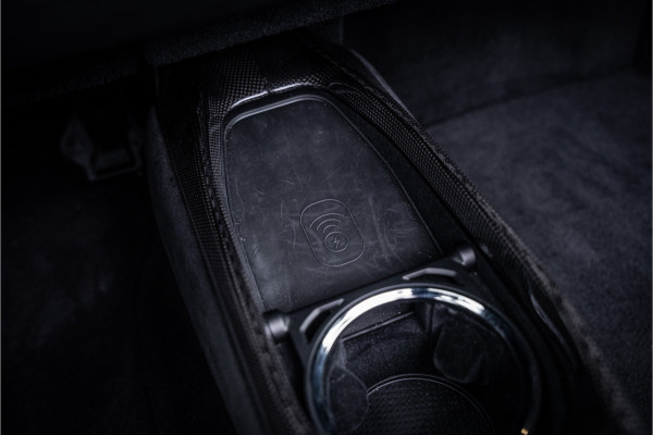 Ferrari 296 GTS 3.0 V6 - Daytona Racing Seats | Lift  | Passenger Display | Carbon | JBL