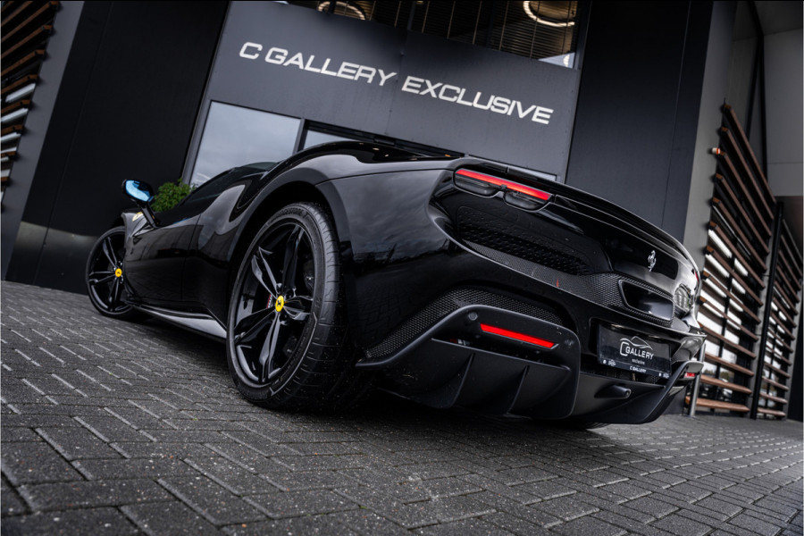 Ferrari 296 GTS 3.0 V6 - Daytona Racing Seats | Lift  | Passenger Display | Carbon | JBL