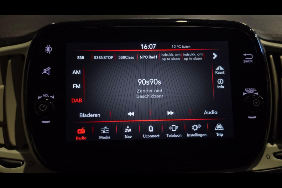 Fiat 500 1.0 Hybrid Lounge | Navigatie | Carplay | Airco | Cruise Fiat 500 1.0 Hybrid Lounge | Navigatie | Carplay | Airco | Cruise