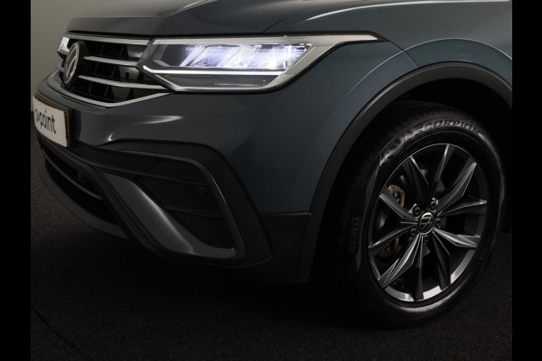 Volkswagen Tiguan Allspace 1.5 TSI Life Business 7p. Automaat (DSG) | Navigatie | Parkeersensoren | Adaptieve cruise control | Carplay | Volkswagen Tiguan Allspace 1.5 TSI Life Business 7p. Automaat (DSG) | Navigatie | Parkeersensoren | Adaptieve cruise control | Carplay |
