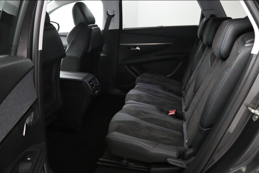Peugeot 5008 1.2 PureTech Crossway*ECC*NAVI*ACC*CAM*CARPLAY* Peugeot 5008 1.2 PureTech Crossway*ECC*NAVI*ACC*CAM*CARPLAY*