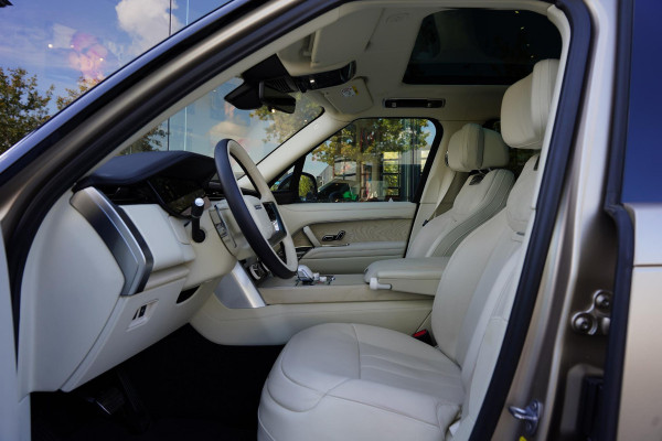 Land Rover Range Rover P 510 E SV Nw.Pr. 235 K 28 D.Km Land Rover Range Rover P 510 E SV Nw.Pr. 235 K 28 D.Km