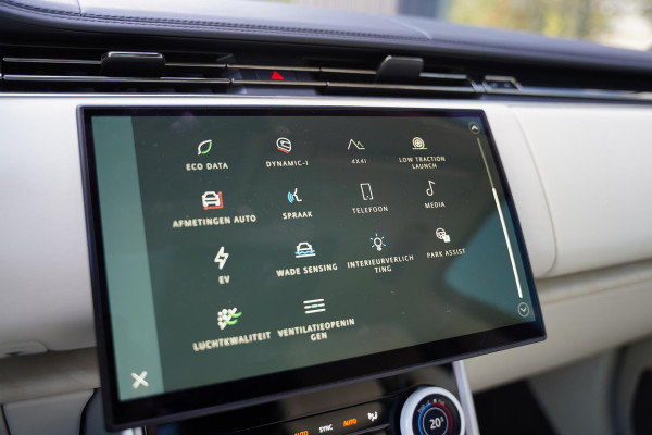 Land Rover Range Rover P 510 E SV Nw.Pr. 235 K 28 D.Km Land Rover Range Rover P 510 E SV Nw.Pr. 235 K 28 D.Km