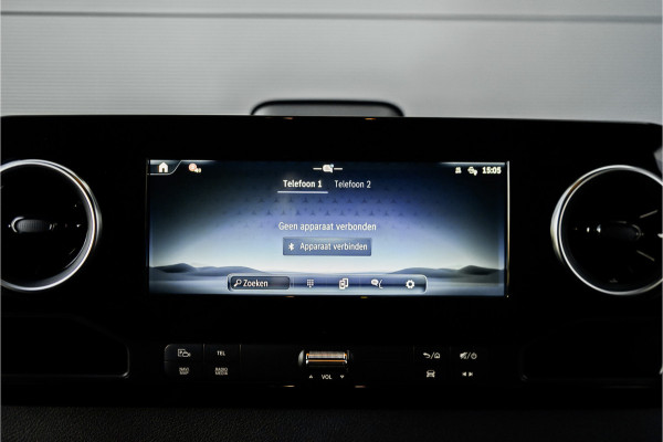 Mercedes-Benz Sprinter 319 1.9 CDI L2H2 RWD Distronic Camera LED Navi Trekhaak 3.5T