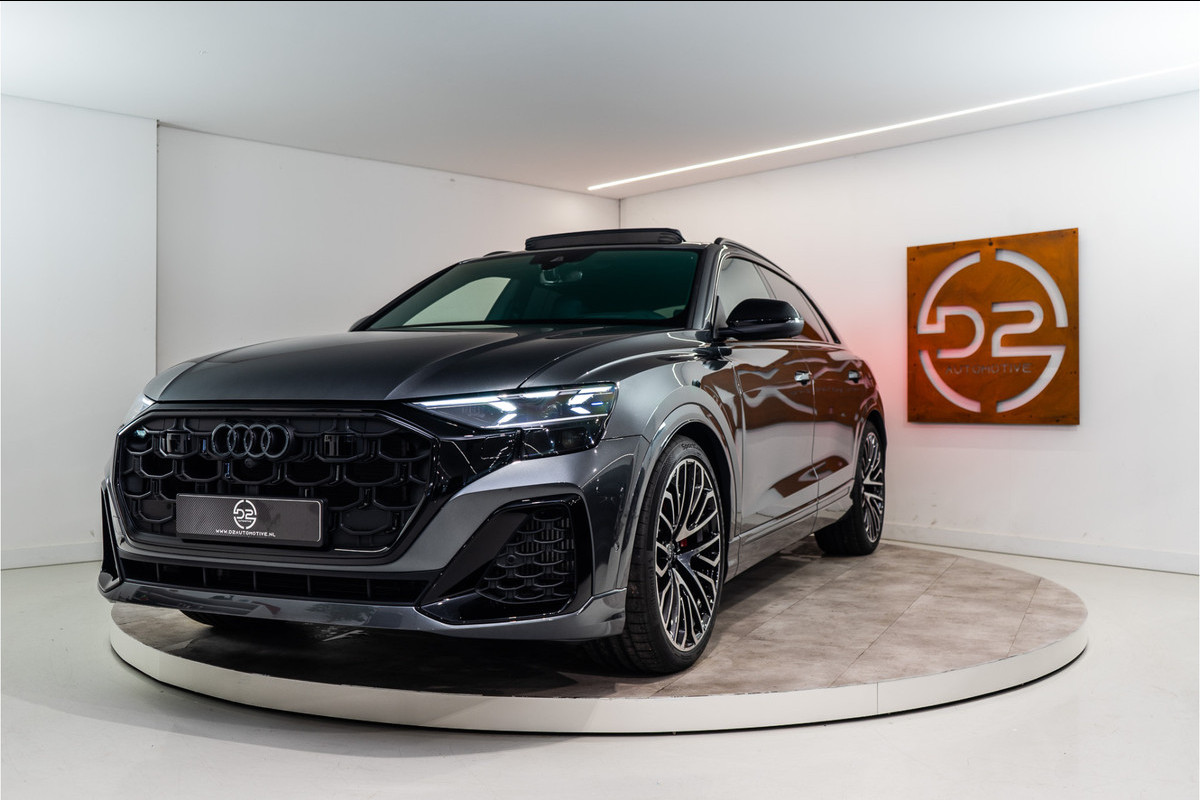 Audi Q8 60 TFSI E Quattro S-Edition Competition 490PK FACELIFT | 2025 PER DIRECT LEVERBAAR | 5 Jaar Garantie | BOMVOL! Audi Q8 60 TFSI E Quattro S-Edition Competition 490PK FACELIFT | 2025 PER DIRECT LEVERBAAR | 5 Jaar Garantie | BOMVOL!