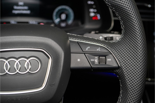 Audi Q8 60 TFSI E Quattro S-Edition Competition 490PK FACELIFT | 2025 DIRECT LEVERBAAR | 3D B&O | 5 JAAR GARANTIE | VOL OPTIE Audi Q8 60 TFSI E Quattro S-Edition Competition 490PK FACELIFT | 2025 DIRECT LEVERBAAR | 3D B&O | 5 JAAR GARANTIE | VOL OPTIE