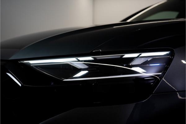 Audi Q8 60 TFSI E Quattro S-Edition Competition 490PK FACELIFT | 2025 DIRECT LEVERBAAR | 3D B&O | 5 JAAR GARANTIE | VOL OPTIE Audi Q8 60 TFSI E Quattro S-Edition Competition 490PK FACELIFT | 2025 DIRECT LEVERBAAR | 3D B&O | 5 JAAR GARANTIE | VOL OPTIE
