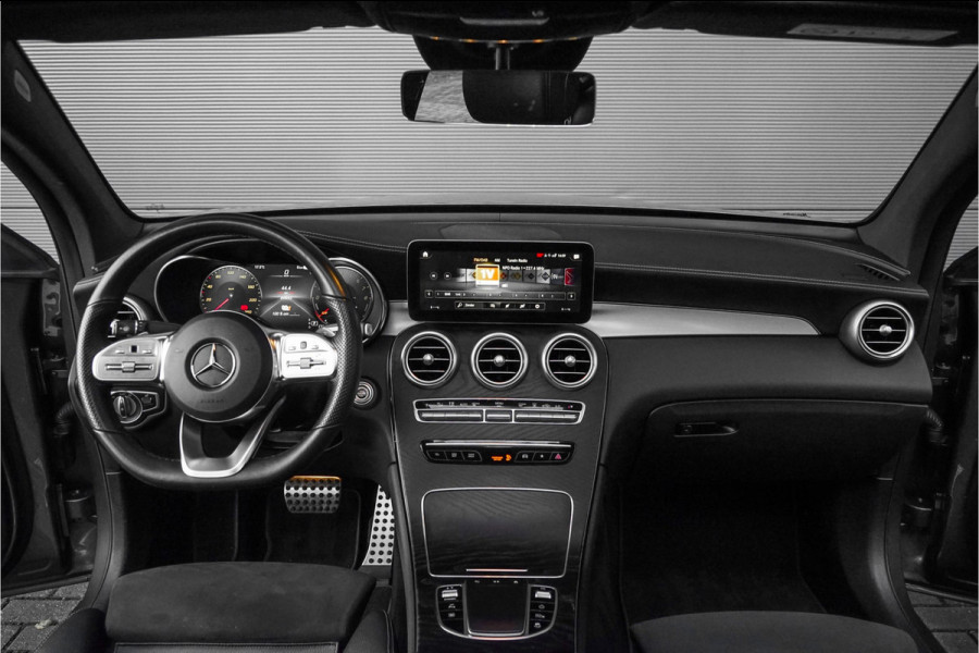 Mercedes-Benz GLC Coupé 300e 4M AMG Line Night Pano 360° Camera 19"