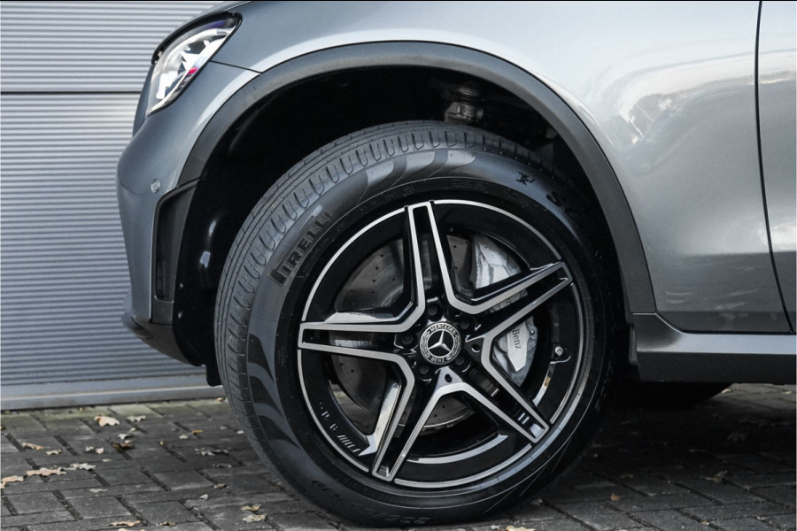Mercedes-Benz GLC Coupé 300e 4M AMG Line Night Pano 360° Camera 19"