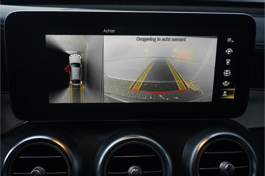 Mercedes-Benz GLC Coupé 300e 4M AMG Line Night Pano 360° Camera 19"