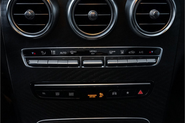 Mercedes-Benz GLC Coupé 300e 4M AMG Line Night Pano 360° Camera 19"