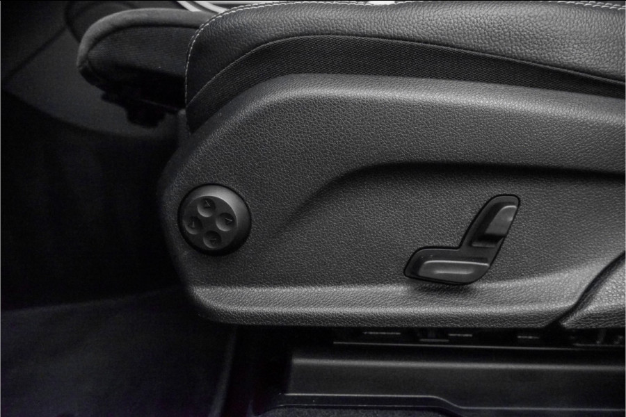 Mercedes-Benz GLC Coupé 300e 4M AMG Line Night Pano 360° Camera 19"