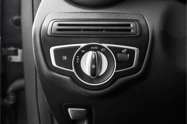 Mercedes-Benz GLC Coupé 300e 4M AMG Line Night Pano 360° Camera 19"