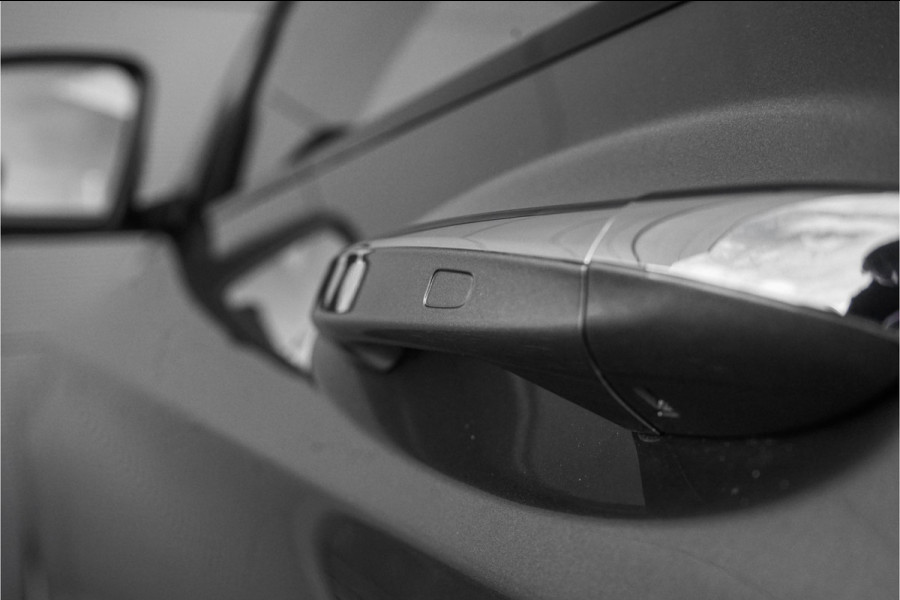 Mercedes-Benz GLC Coupé 300e 4M AMG Line Night Pano 360° Camera 19"