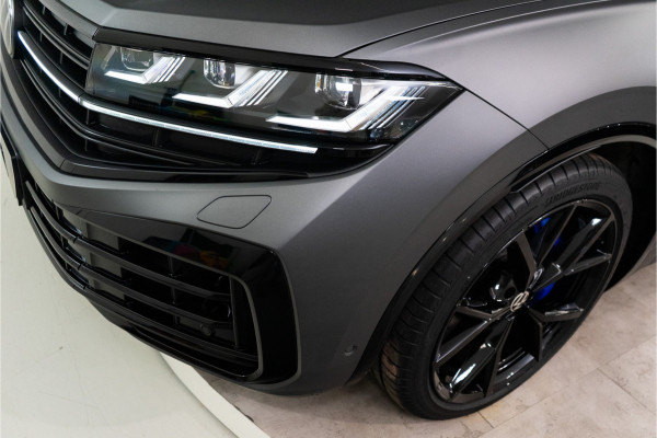 Volkswagen Touareg R 3.0 TSi eHybrid 4MOTION R 463PK | 2025 DIRECT LEVERBAAR | VOL OPTIE!