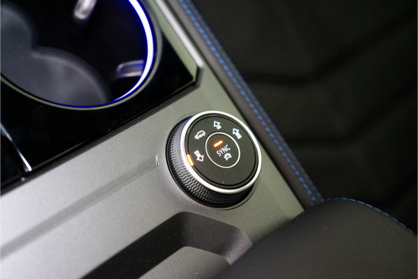 Volkswagen Touareg R 3.0 TSi eHybrid 4MOTION R 463PK | 2025 DIRECT LEVERBAAR | VOL OPTIE!