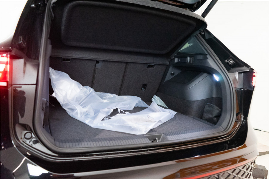 Volkswagen Tiguan 1.5 eHybrid 2x R-Line 2025 PER DIRECT BESCHIKBAAR | VOL OPTIE INCL. 5 JAAR GARANTIE!