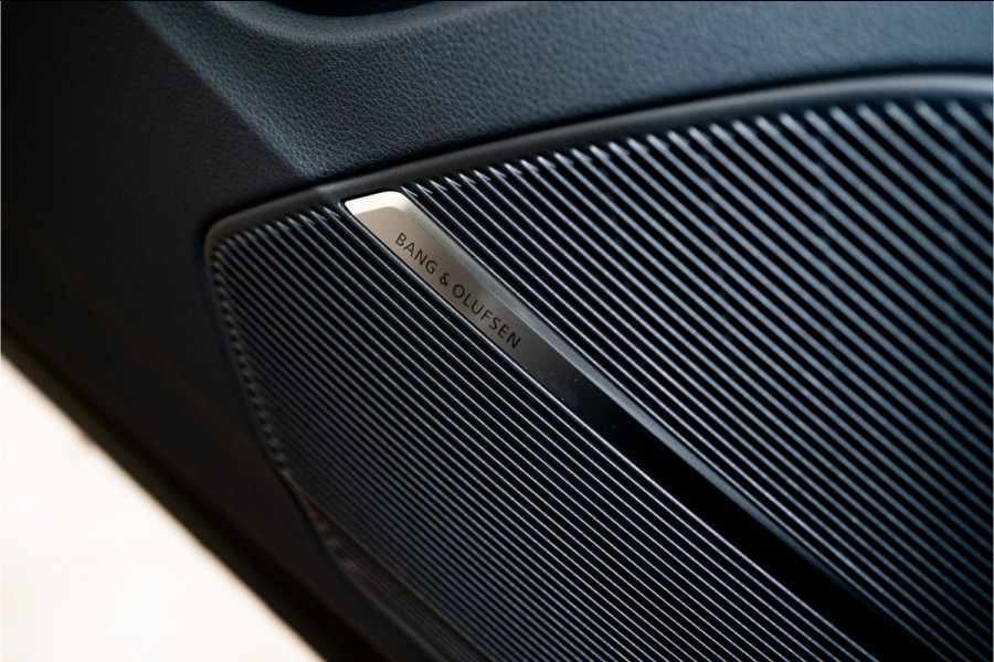 Audi Q7 60 TFSI e Quattro Pro Line+ S Competition 489PK | 2025 DIRECT LEVERBAAR | Pano | B&O | Leder | VOL! 5 JAAR FABR. GARANTIE