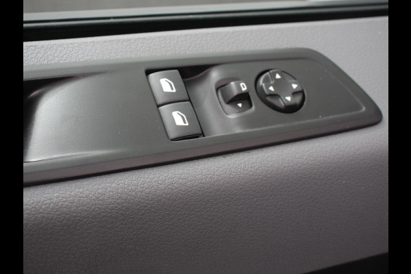 Opel Vivaro Combi 1.5 CDTI L3H1 9 persoons  | Navigatie | Apple Carplay/ Android Auto | Airco | Cruise control | Radio | parkeersensor achter | inc. btw/bpm