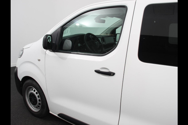 Opel Vivaro Combi 1.5 CDTI L3H1 9 persoons  | Navigatie | Apple Carplay/ Android Auto | Airco | Cruise control | Radio | parkeersensor achter | inc. btw/bpm