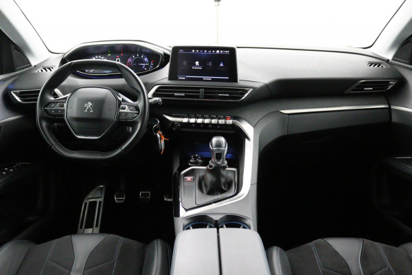 Peugeot 5008 1.2 PureTech Crossway*ECC*NAVI*ACC*CAM*CARPLAY* Peugeot 5008 1.2 PureTech Crossway*ECC*NAVI*ACC*CAM*CARPLAY*