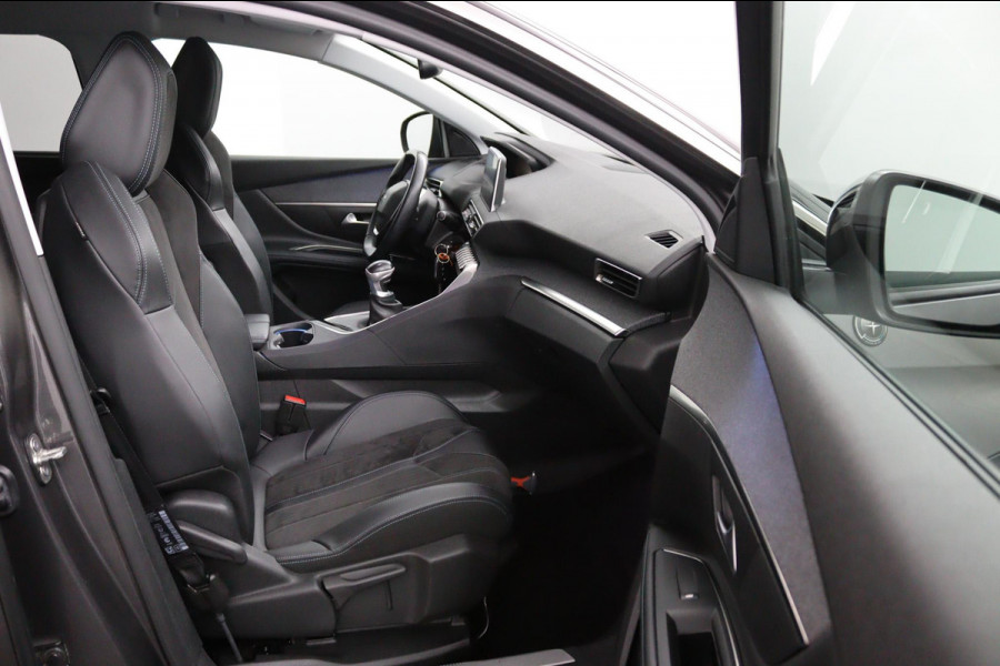 Peugeot 5008 1.2 PureTech Crossway*ECC*NAVI*ACC*CAM*CARPLAY* Peugeot 5008 1.2 PureTech Crossway*ECC*NAVI*ACC*CAM*CARPLAY*