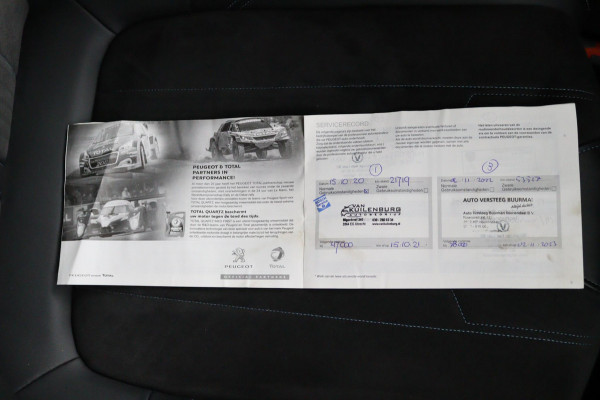 Peugeot 5008 1.2 PureTech Crossway*ECC*NAVI*ACC*CAM*CARPLAY* Peugeot 5008 1.2 PureTech Crossway*ECC*NAVI*ACC*CAM*CARPLAY*