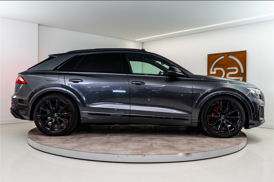 Audi Q8 60 TFSI E Quattro S-Edition Competition 490PK FACELIFT | 2025 DIRECT LEVERBAAR | 5 Jaar Garantie | BOMVOL! Audi Q8 60 TFSI E Quattro S-Edition Competition 490PK FACELIFT | 2025 DIRECT LEVERBAAR | 5 Jaar Garantie | BOMVOL!
