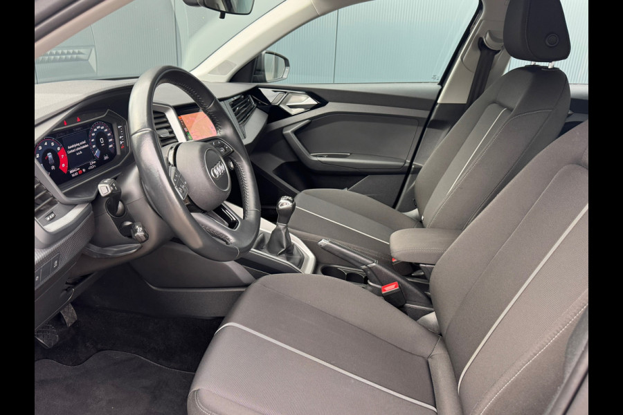 Audi A1 Sportback 30 TFSI epic * Carplay * Cruise Control * Lichtmetalen Velgen * Audi A1 Sportback 30 TFSI epic * Carplay * Cruise Control * Lichtmetalen Velgen *