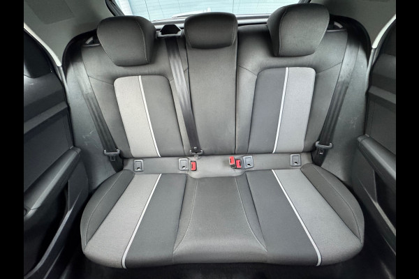 Audi A1 Sportback 30 TFSI epic * Carplay * Cruise Control * Lichtmetalen Velgen * Audi A1 Sportback 30 TFSI epic * Carplay * Cruise Control * Lichtmetalen Velgen *