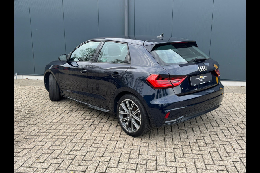 Audi A1 Sportback 30 TFSI epic * Carplay * Cruise Control * Lichtmetalen Velgen * Audi A1 Sportback 30 TFSI epic * Carplay * Cruise Control * Lichtmetalen Velgen *