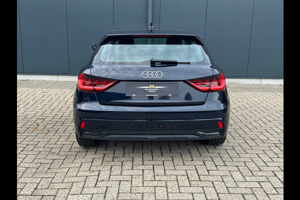Audi A1 Sportback 30 TFSI epic * Carplay * Cruise Control * Lichtmetalen Velgen * Audi A1 Sportback 30 TFSI epic * Carplay * Cruise Control * Lichtmetalen Velgen *