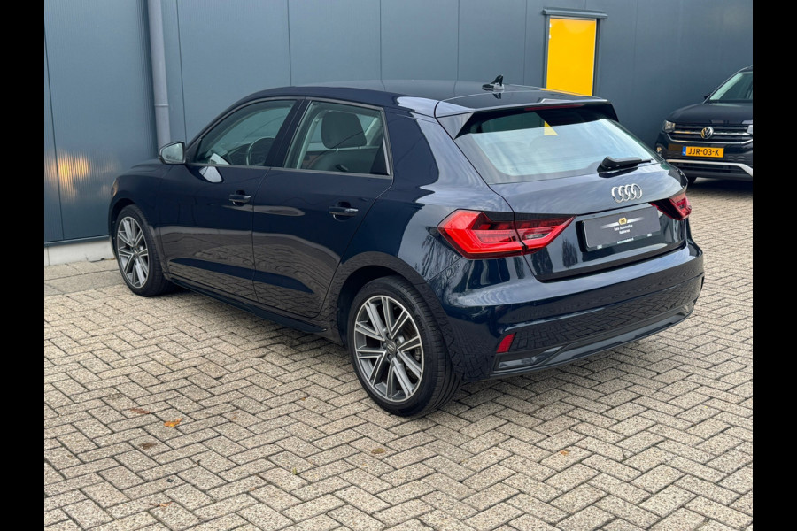 Audi A1 Sportback 30 TFSI epic * Carplay * Cruise Control * Lichtmetalen Velgen * Audi A1 Sportback 30 TFSI epic * Carplay * Cruise Control * Lichtmetalen Velgen *