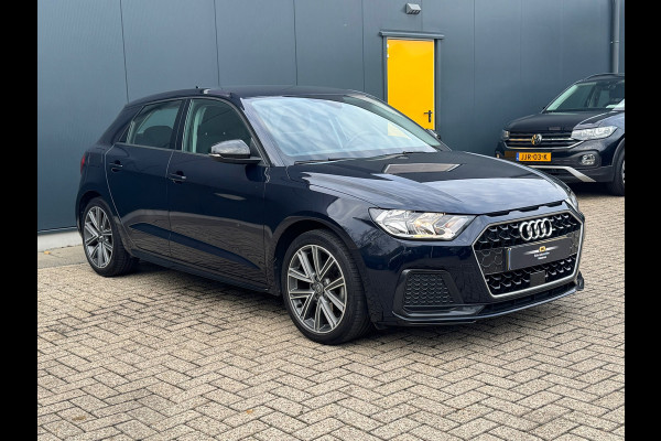 Audi A1 Sportback 30 TFSI epic * Carplay * Cruise Control * Lichtmetalen Velgen * Audi A1 Sportback 30 TFSI epic * Carplay * Cruise Control * Lichtmetalen Velgen *