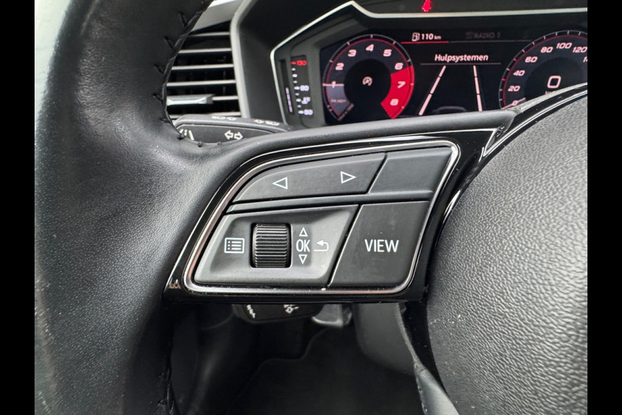 Audi A1 Sportback 30 TFSI epic * Carplay * Cruise Control * Lichtmetalen Velgen * Audi A1 Sportback 30 TFSI epic * Carplay * Cruise Control * Lichtmetalen Velgen *