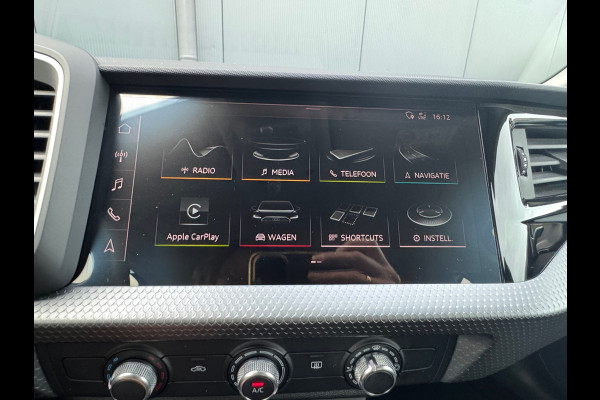 Audi A1 Sportback 30 TFSI epic * Carplay * Cruise Control * Lichtmetalen Velgen * Audi A1 Sportback 30 TFSI epic * Carplay * Cruise Control * Lichtmetalen Velgen *