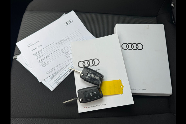 Audi A1 Sportback 30 TFSI epic * Carplay * Cruise Control * Lichtmetalen Velgen * Audi A1 Sportback 30 TFSI epic * Carplay * Cruise Control * Lichtmetalen Velgen *