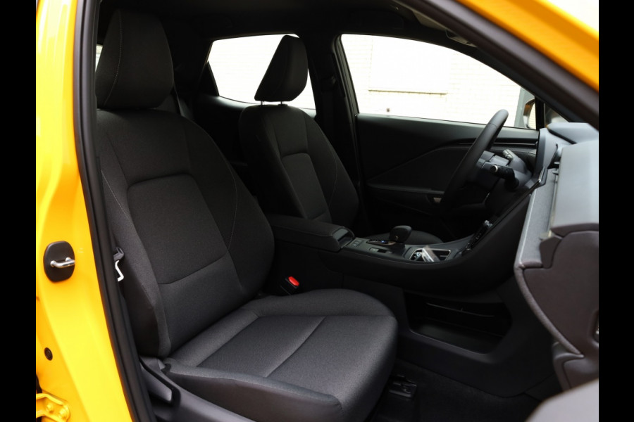 Lexus LBX 2WD Comfort & Safety | Nieuw | Stoelverwarming | Parkeersensoren