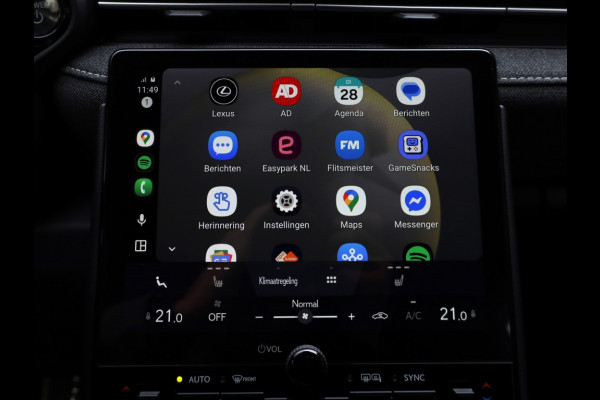 Lexus LBX 2WD Comfort & Safety | Nieuw | Stoelverwarming | Parkeersensoren