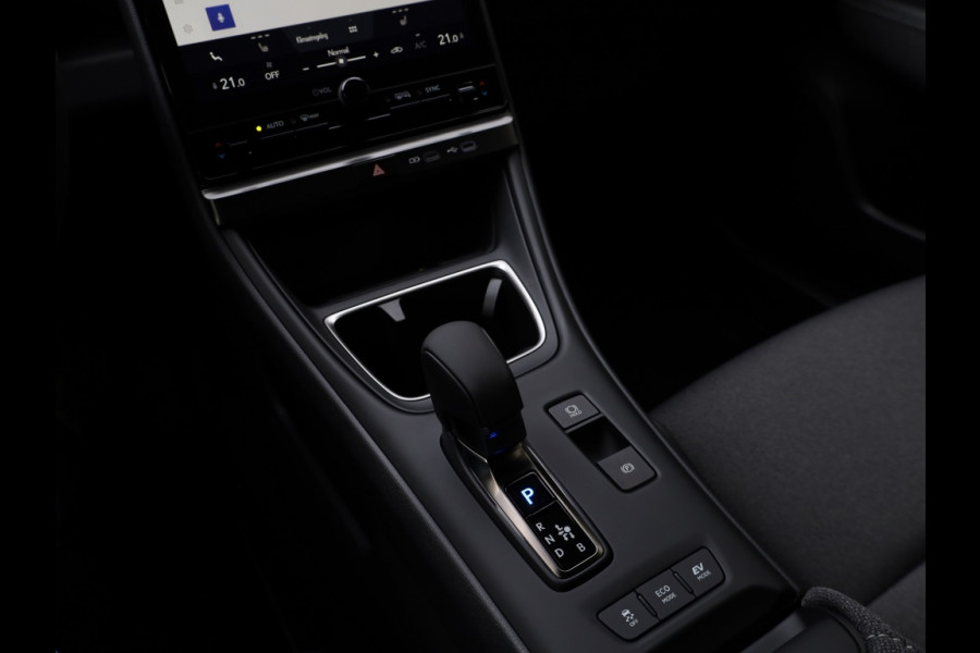 Lexus LBX 2WD Comfort & Safety | Nieuw | Stoelverwarming | Parkeersensoren