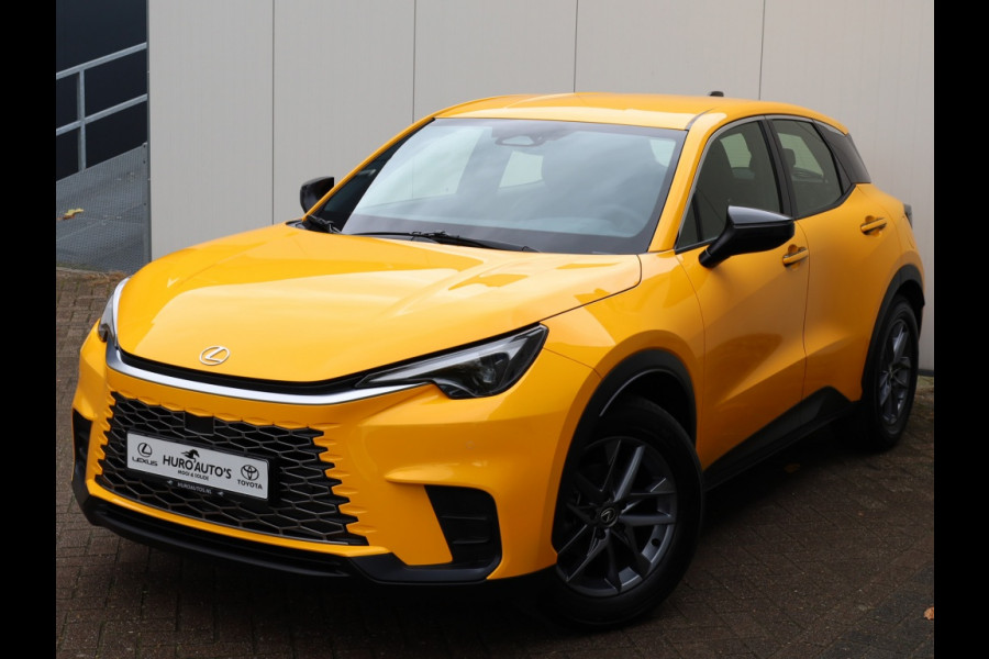 Lexus LBX 2WD Comfort & Safety | Nieuw | Stoelverwarming | Parkeersensoren