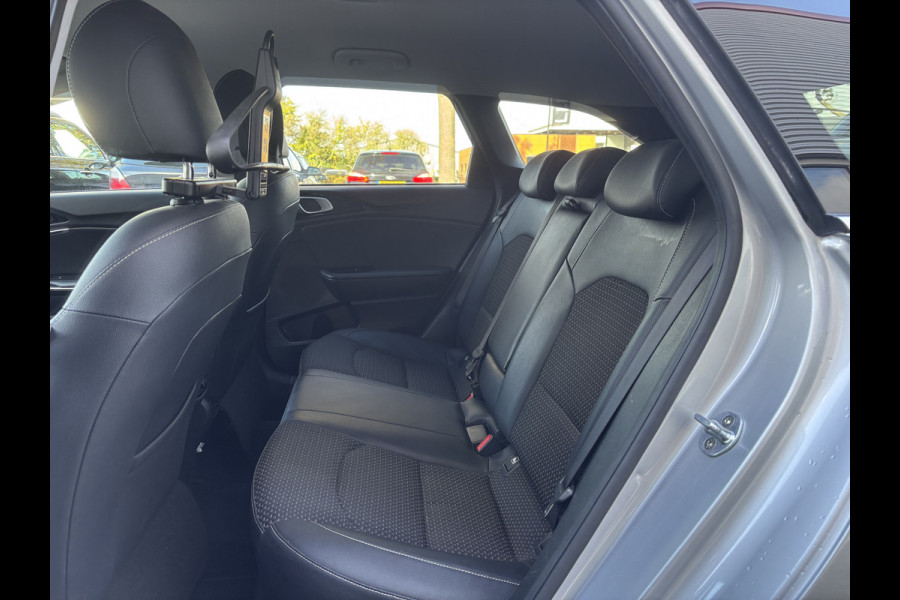 Kia Ceed Sportswagon 1.0 T-GDi DynamicPlusLine | Parkeer Camera | Stuur Verwarming | Stoel Verwarming | Apple Carplay