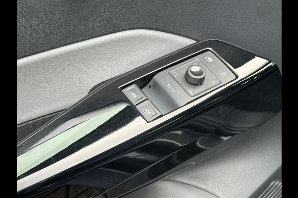 Volkswagen ID.3 First Plus 58 kWh Camera /Stoelverw./ PDC
